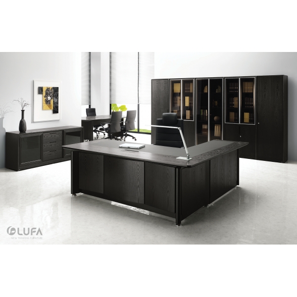 Bộ bàn giám đốc E06